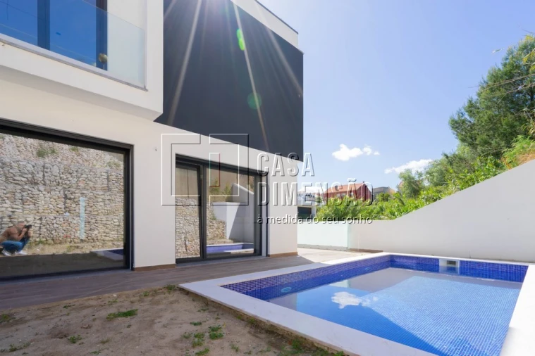 Moradia T3 para Venda em Caparica e Trafaria Foto 5