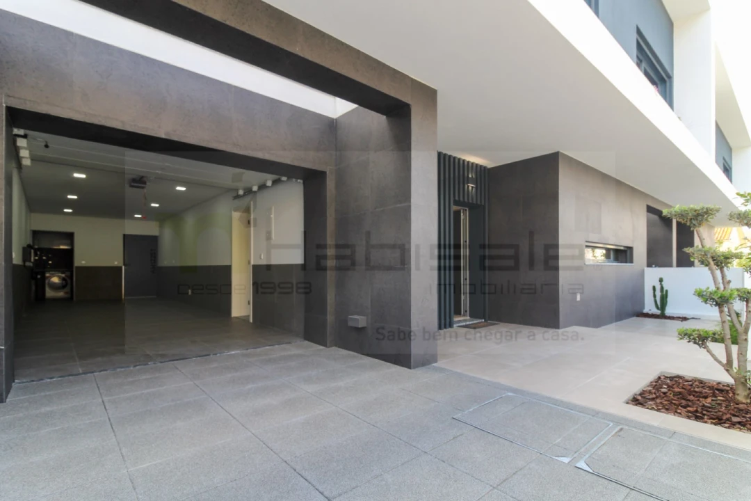 Moradia T4 para Venda em Loures Foto 7