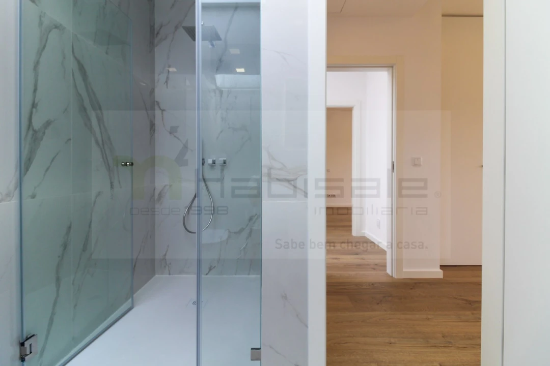 Moradia T4 para Venda em Loures Foto 31