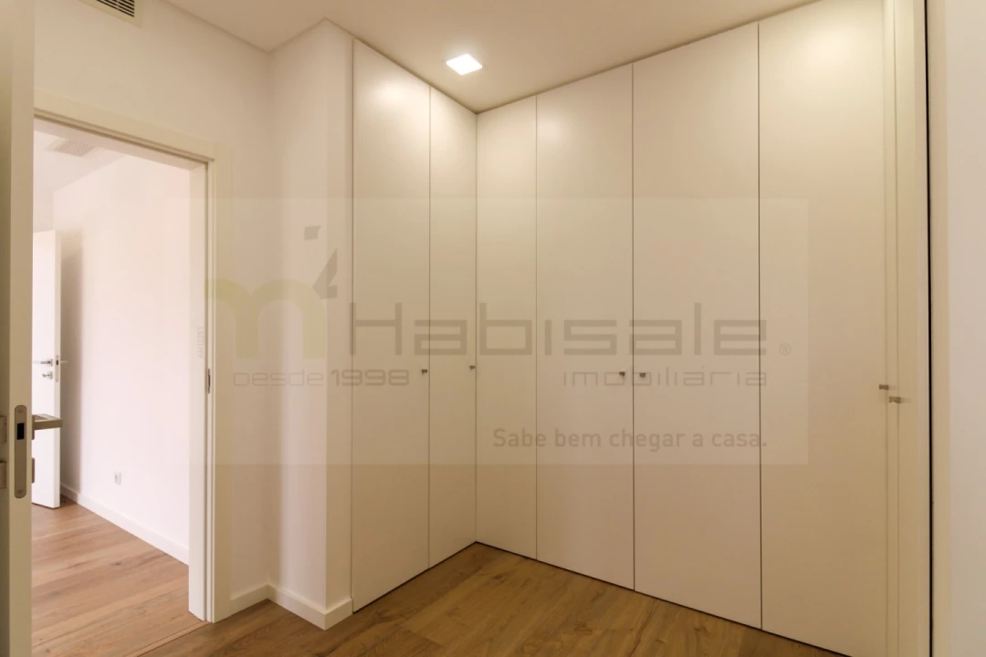 Moradia T4 para Venda em Loures Foto 36