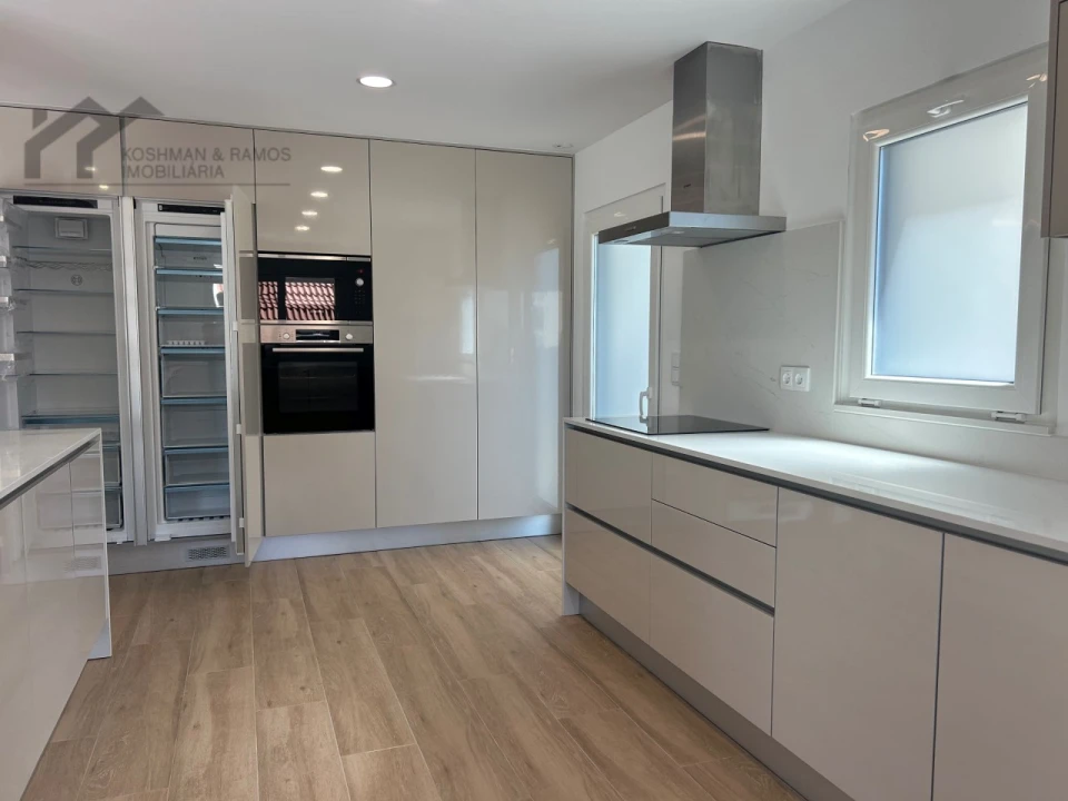 Moradia T3 para Venda em Caparica e Trafaria Foto 18