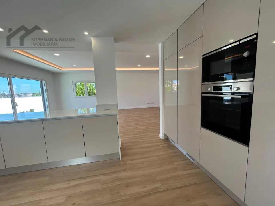 Moradia T3 para Venda em Caparica e Trafaria Foto 21