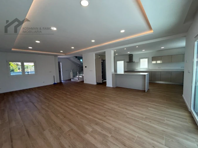 Moradia T3 para Venda em Caparica e Trafaria Foto 15