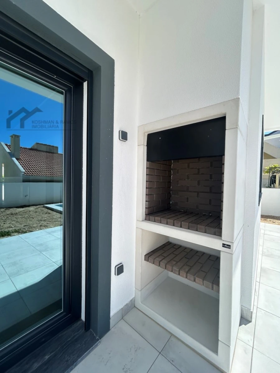 Moradia T3 para Venda em Caparica e Trafaria Foto 46