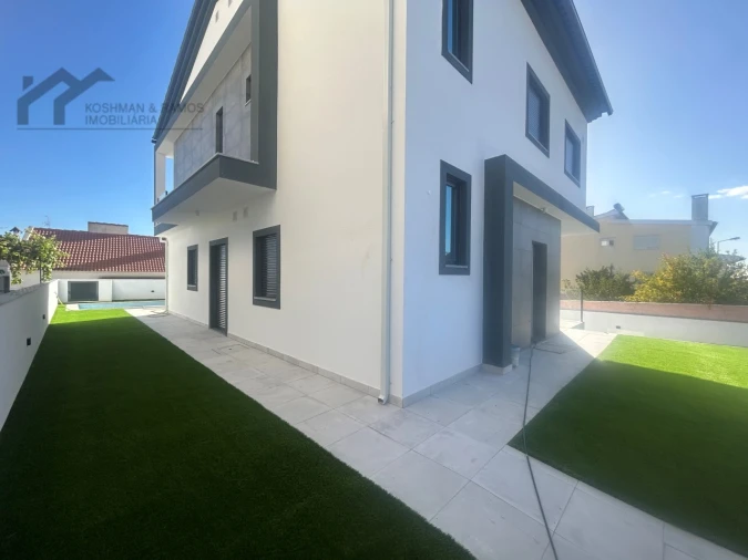 Moradia T3 para Venda em Caparica e Trafaria Foto 6