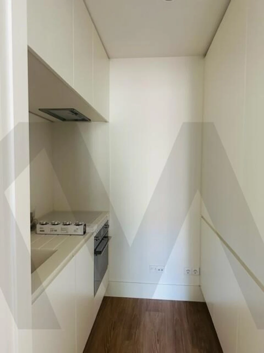 Apartamento T1 para Venda em Misericórdia Foto 2