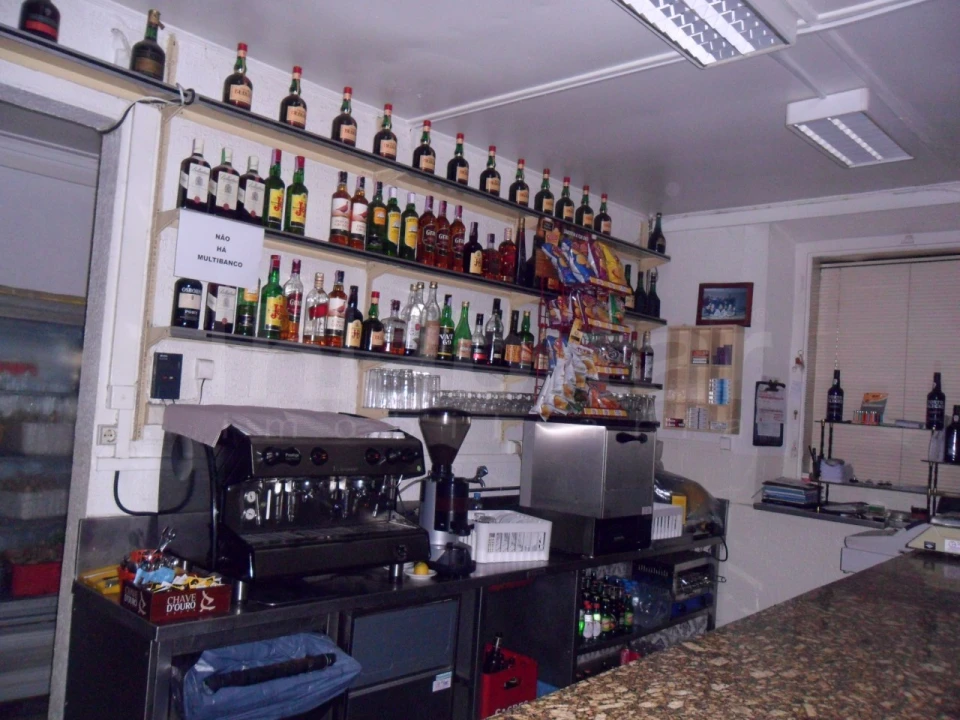 Negócio para Cedência de Quotas em Benavente Foto 1