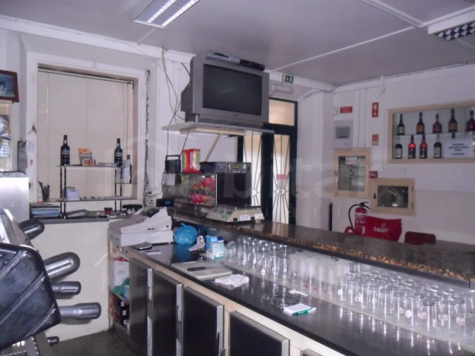 Negócio para Cedência de Quotas em Benavente Foto 2