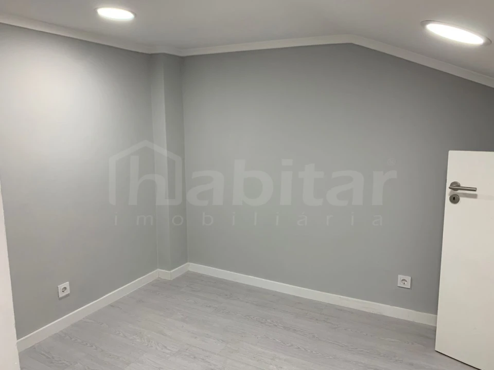 Moradia T3 para Venda em Benavente Foto 16