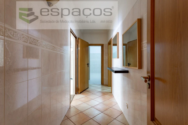 Moradia T4 para Venda em Póvoa de Santa Iria e Forte da Casa Foto 83