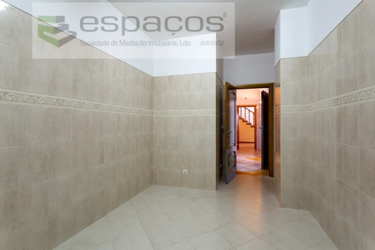 Moradia T4 para Venda em Póvoa de Santa Iria e Forte da Casa Foto 91