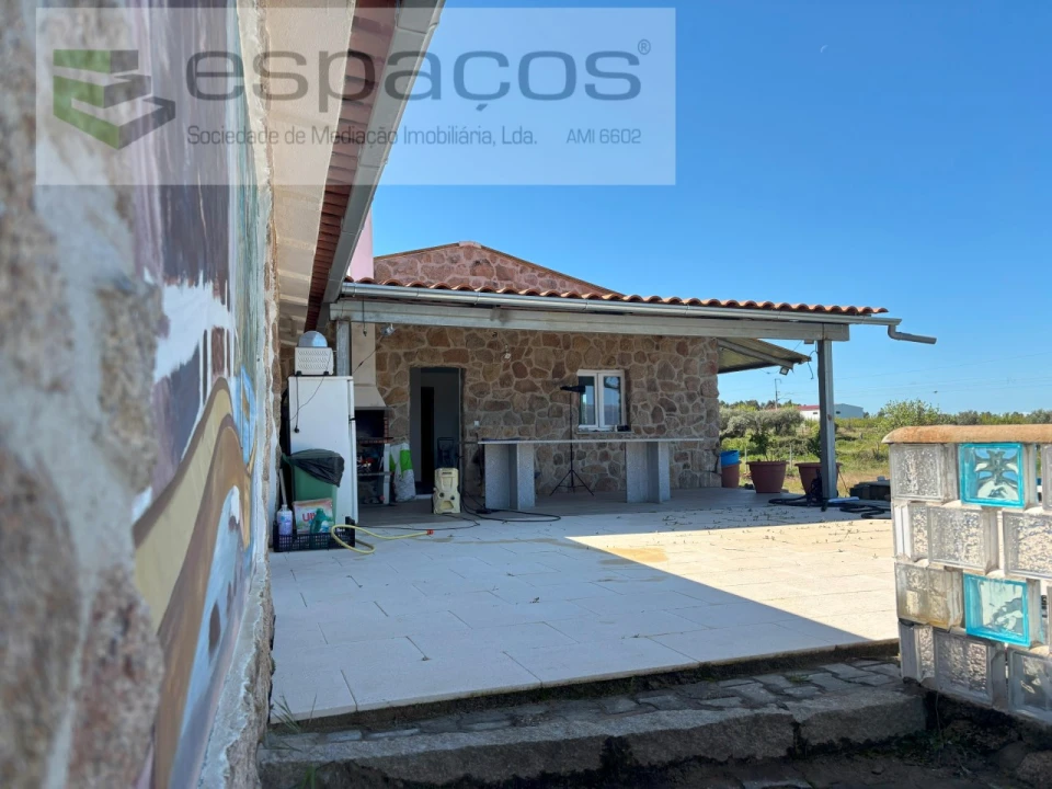 Quinta T3 para Venda em Lardosa Foto 27