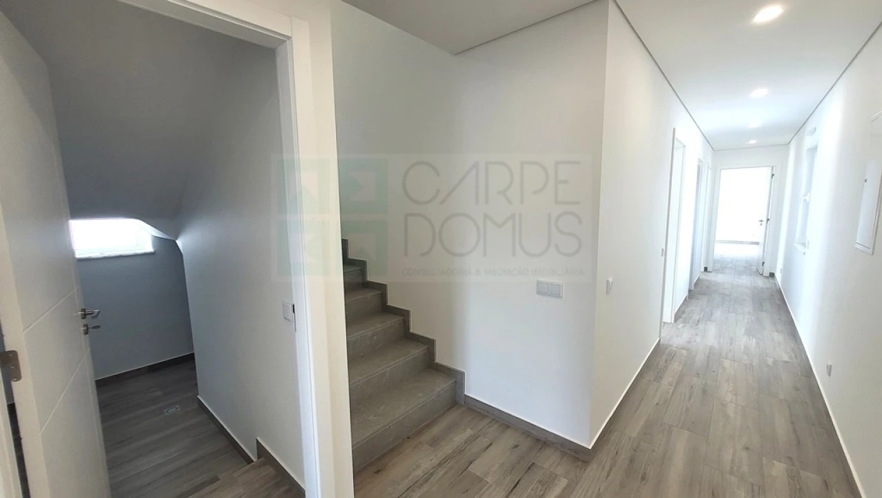 Moradia T4 para Venda em Altura Foto 18