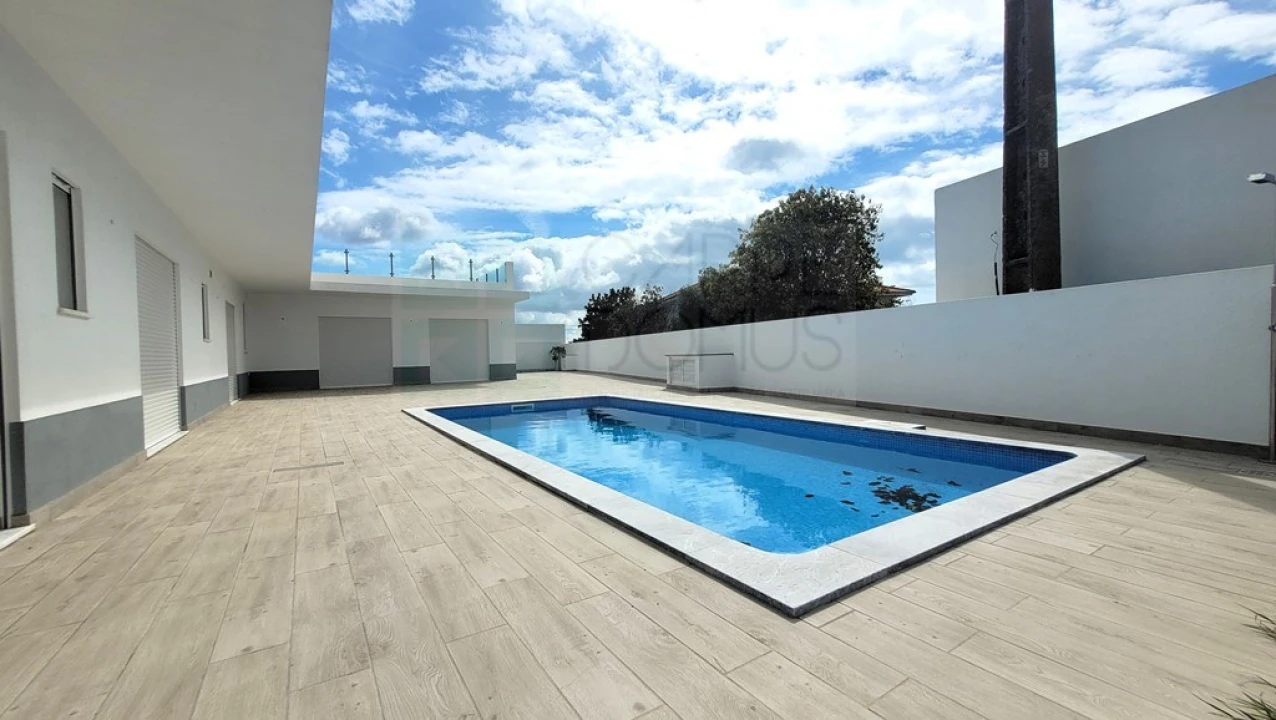 Moradia T4 para Venda em Altura Foto 47