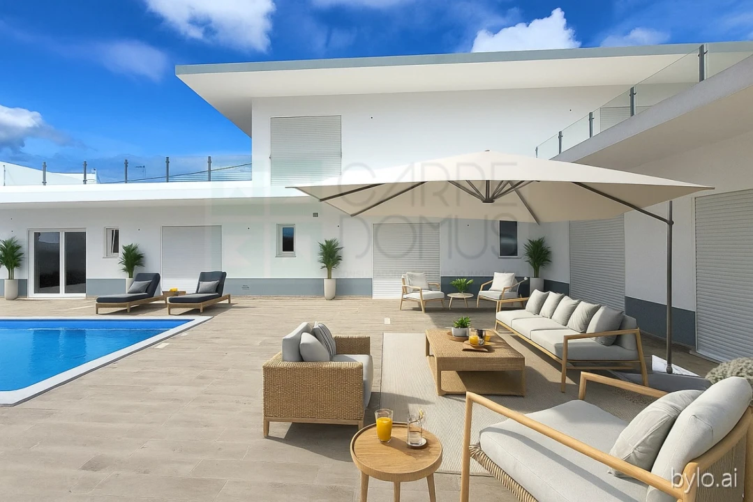 Moradia T4 para Venda em Altura Foto 4