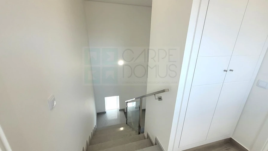 Moradia T4 para Venda em Altura Foto 32