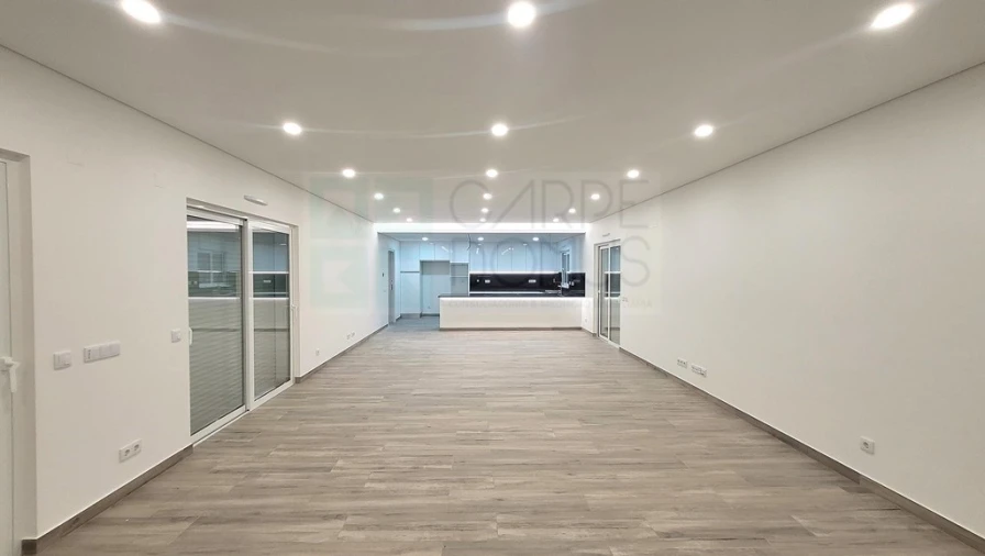 Moradia T4 para Venda em Altura Foto 14