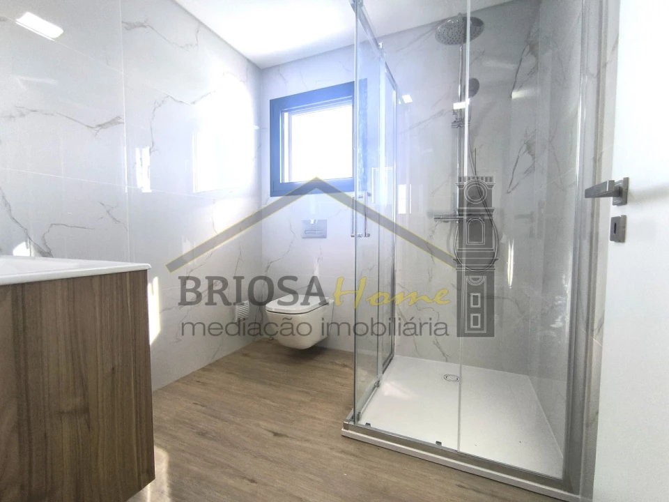 Apartamento T3 para Venda em Condeixa-A-Velha e Condeixa-A-Nova Foto 12