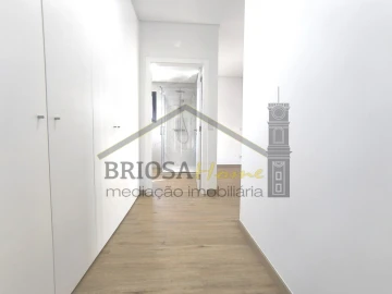 Apartamento T3 para Venda em Condeixa-A-Velha e Condeixa-A-Nova