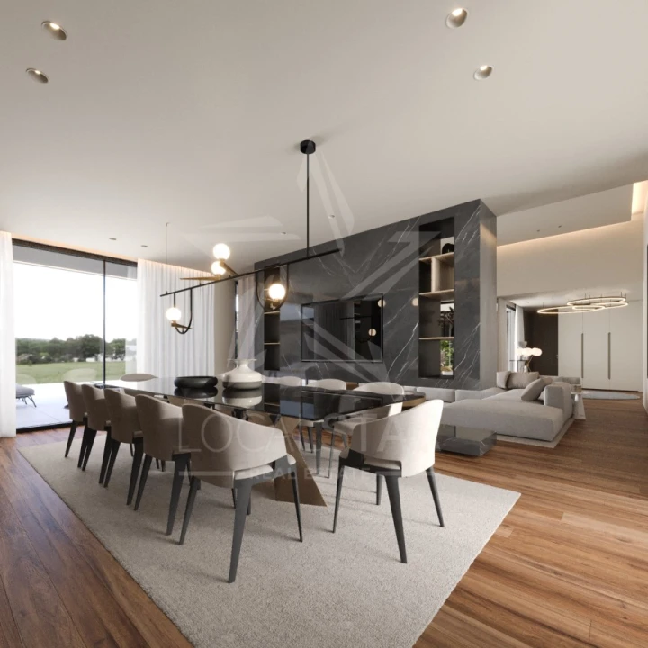 Moradia T4 para Venda em Cela Foto 13