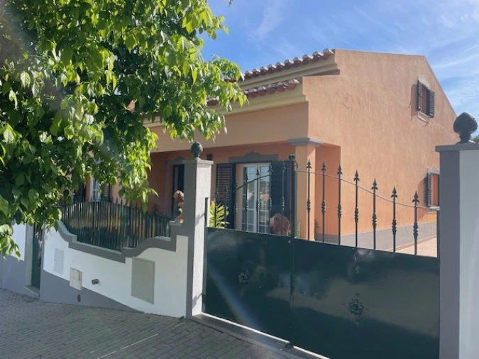 Moradia T3 para Venda em Ponte de Sor, Tramaga e Vale de Açor Foto 2