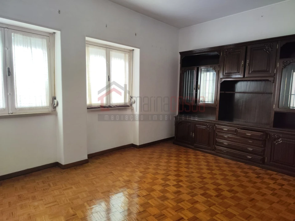 Prédio para Venda em Peniche Foto 33