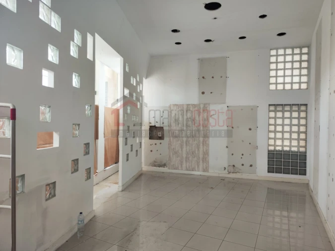 Prédio para Venda em Peniche Foto 7