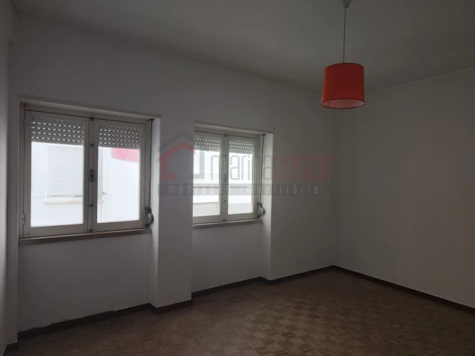 Prédio para Venda em Peniche Foto 12