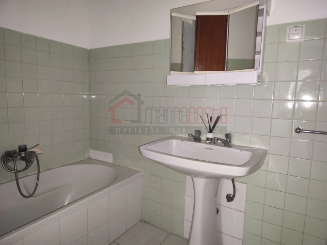 Prédio para Venda em Peniche Foto 18