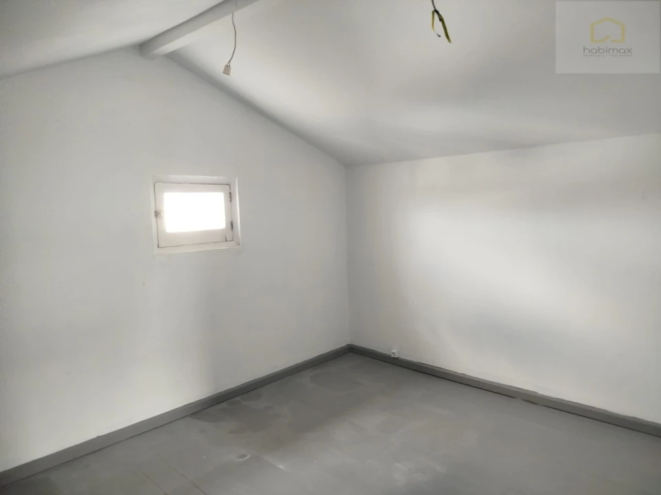 Moradia T8 para Venda em Lagoa (Nossa Senhora do Rosario) Foto 19