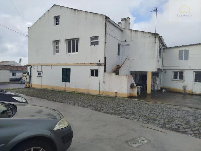 Moradia T8 para Venda em Lagoa (Nossa Senhora do Rosario) Foto 6