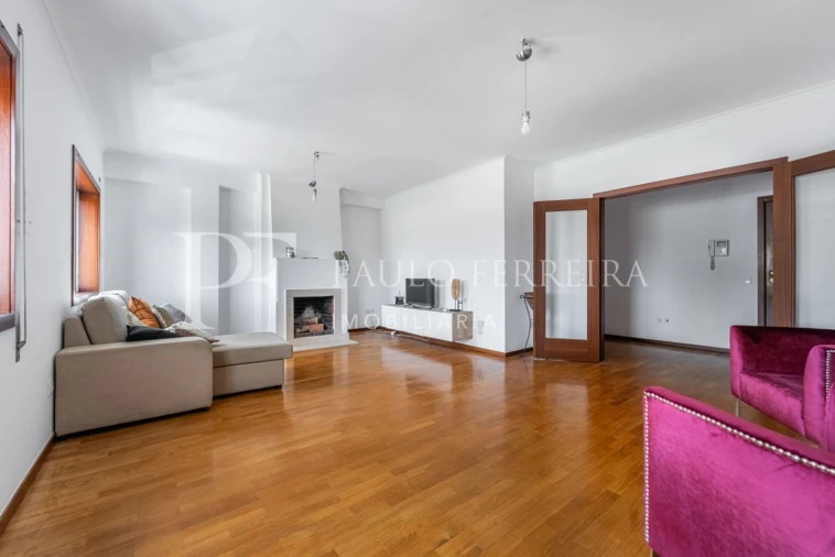 Apartamento T3 para Venda em Gondifelos, Cavalões e Outiz Foto 8