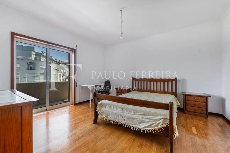 Apartamento T3 para Venda em Gondifelos, Cavalões e Outiz Foto 14