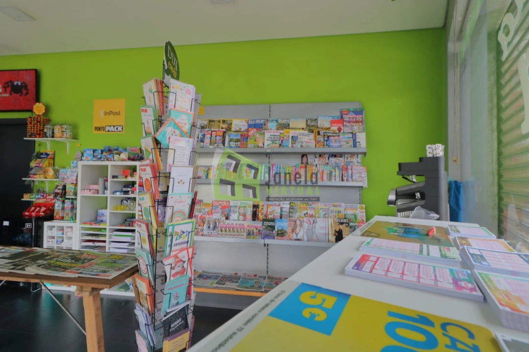 Loja para Venda em Seixal, Arrentela e Aldeia de Paio Pires Foto 4