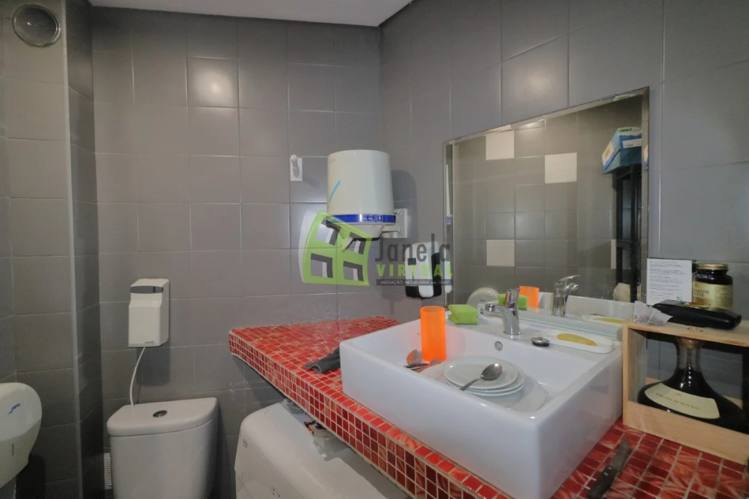 Loja para Venda em Seixal, Arrentela e Aldeia de Paio Pires Foto 5