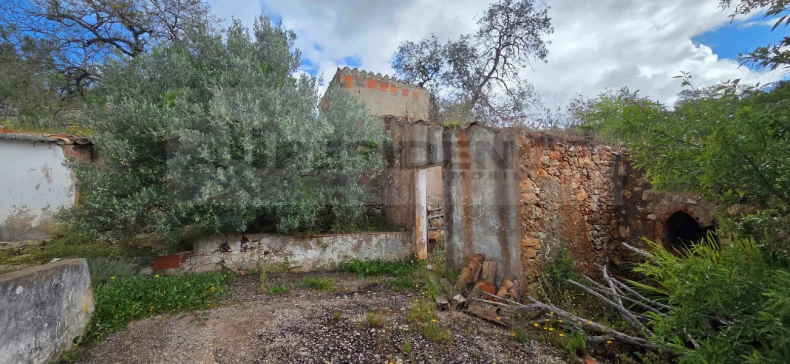 Quinta T2 para Venda em Paderne Foto 15