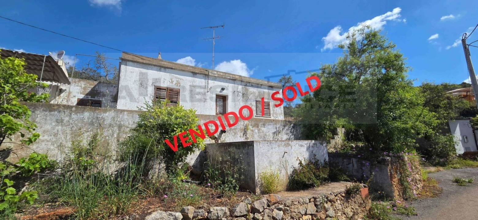 Quinta T2 para Venda em Paderne Foto 1