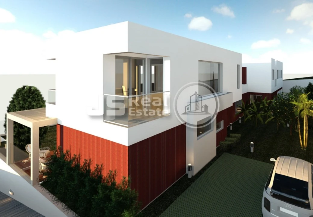 Moradia T3 para Venda em São Roque Foto 1