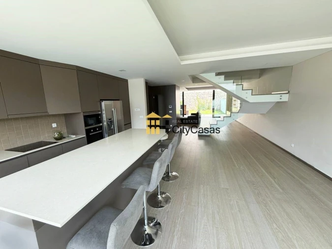 Moradia T3 para Venda em Canidelo Foto 2