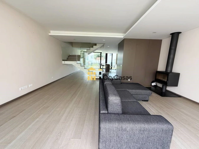 Moradia T3 para Venda em Canidelo Foto 3