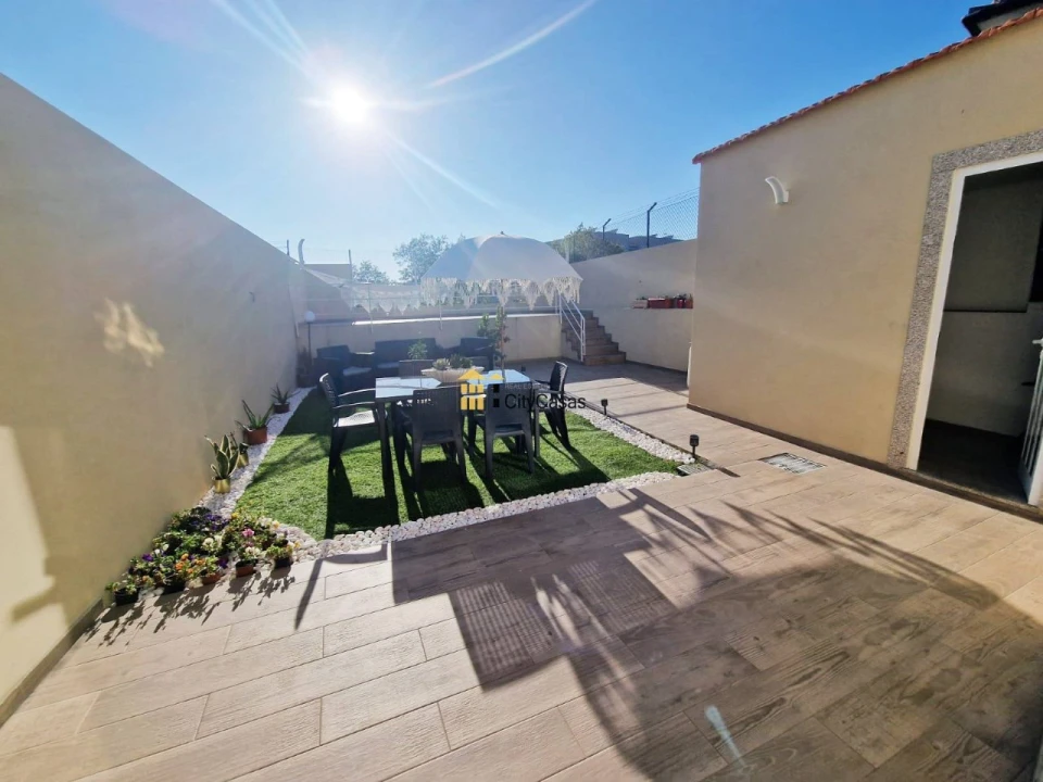 Moradia T2 para Venda em Perafita, Lavra e Santa Cruz do Bispo Foto 3