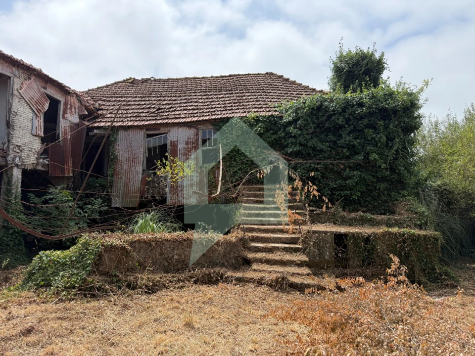 Moradia para Venda em Vila Cova e Feitos Foto 32