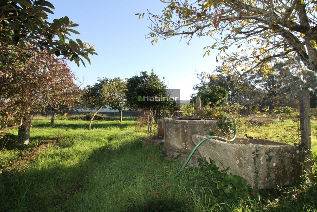 Moradia T3 para Venda em Chafe Foto 14