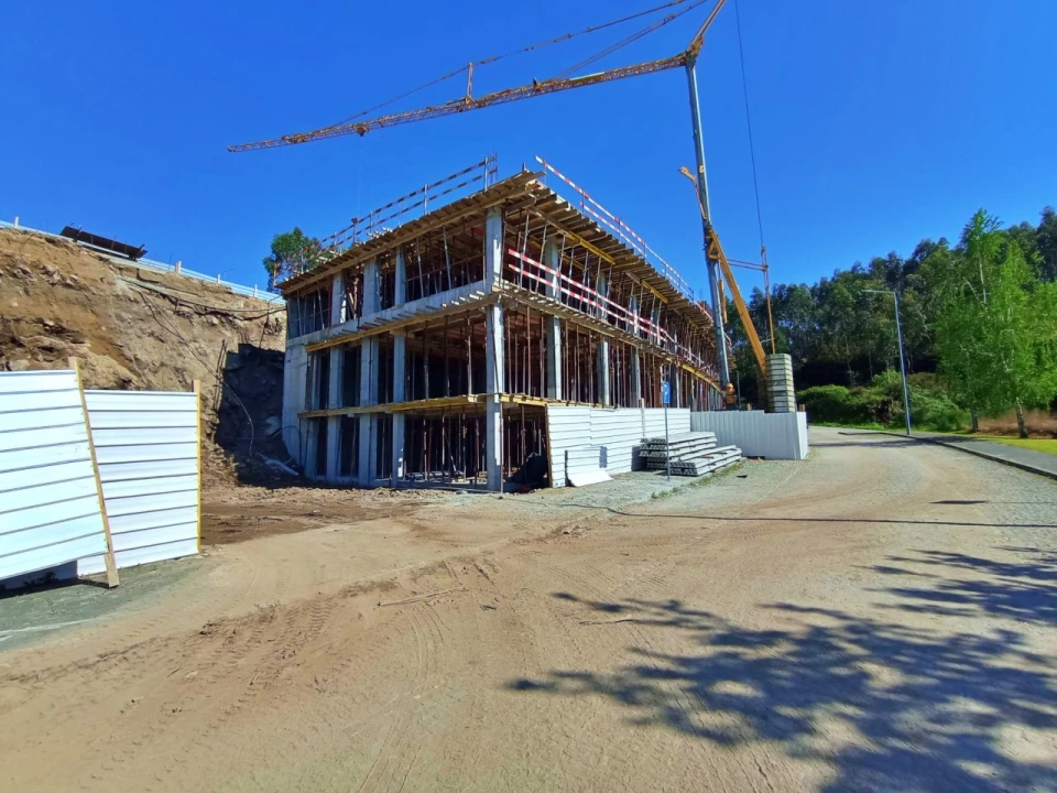 Moradia T3 para Venda em Freamunde Foto 6