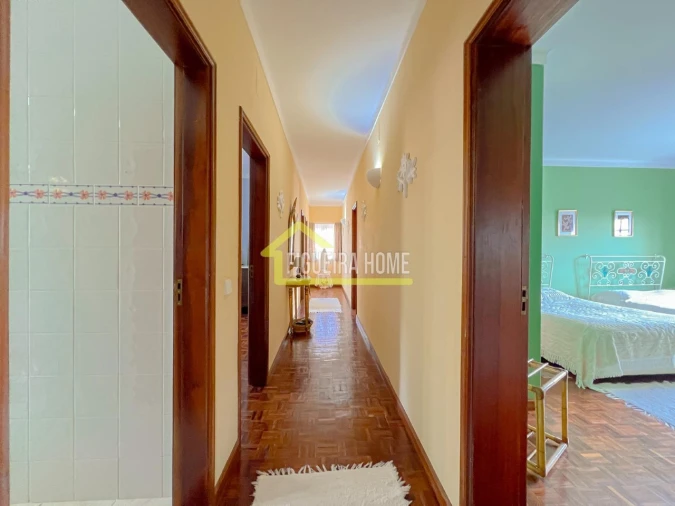 Moradia T7 para Venda em Tavarede Foto 16