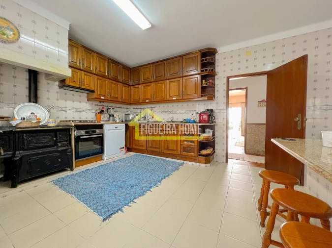 Moradia T7 para Venda em Tavarede Foto 42