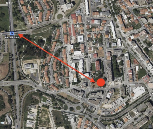 Terreno para Venda em Cidade da Maia Foto 2