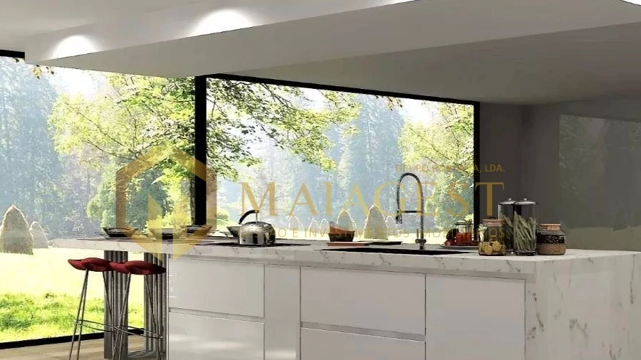 Moradia T5 para Venda em Sandim, Olival, Lever e Crestuma