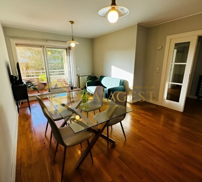 Apartamento T1 para Arrendamento em Lordelo do Ouro e Massarelos Foto 1