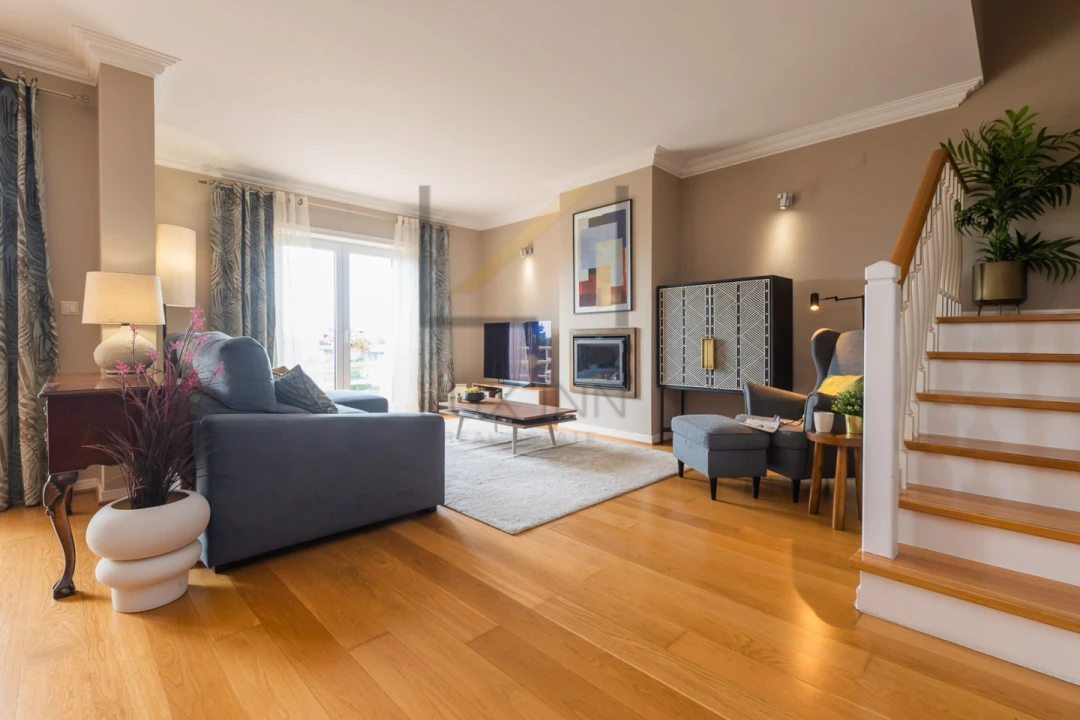 Moradia T4 para Venda em Oeiras e São Julião da Barra, Paço de Arcos e Caxias Foto 6